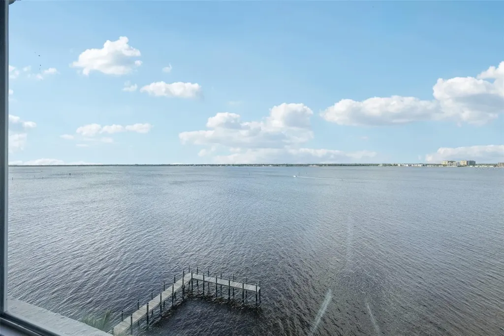 1900 Clifford Street Fort Myers FL 33901