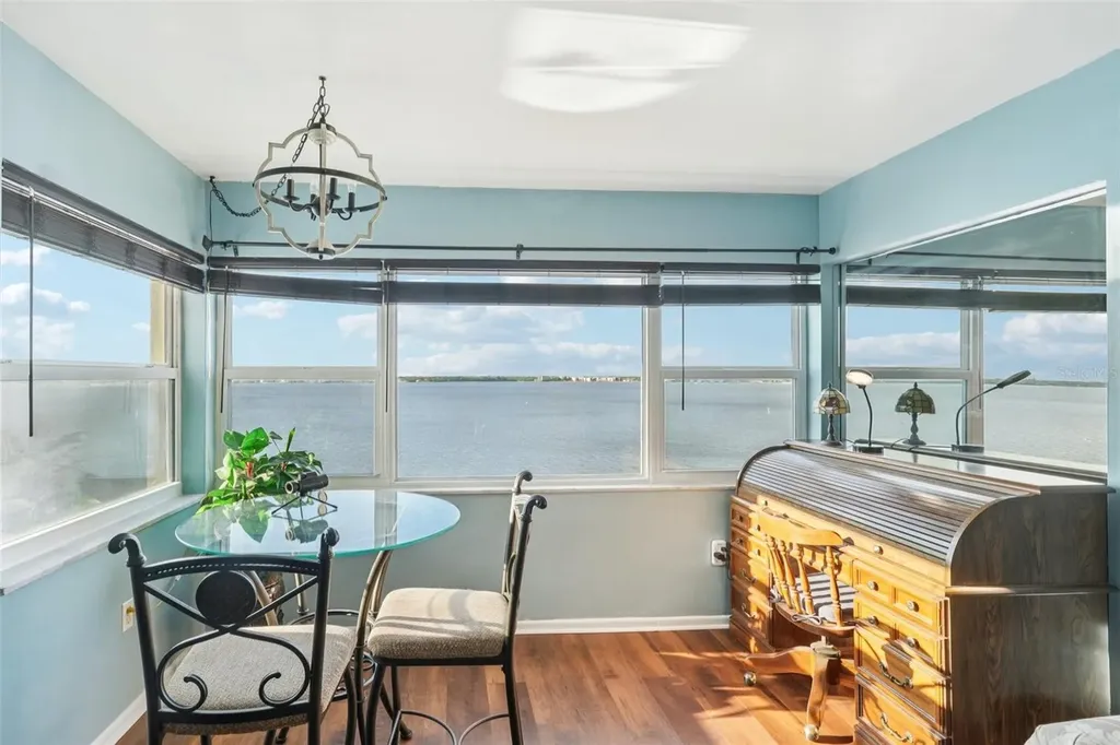 1900 Clifford Street Fort Myers FL 33901