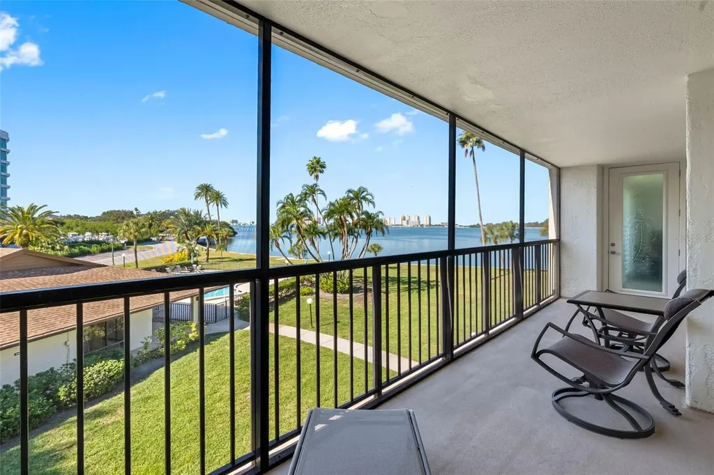100 Oakmont Lane Belleair FL 33756
