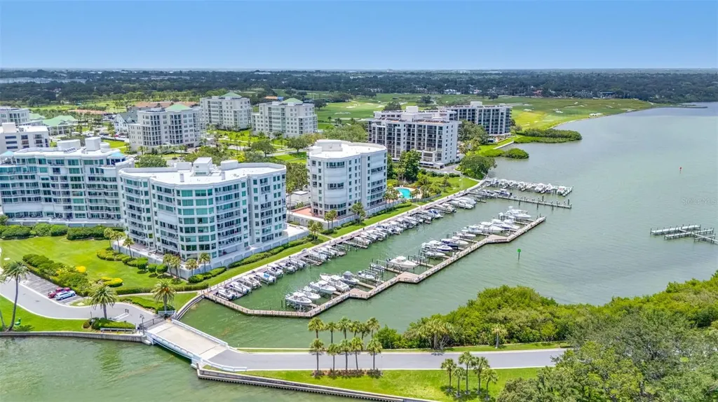 100 Oakmont Lane Belleair FL 33756