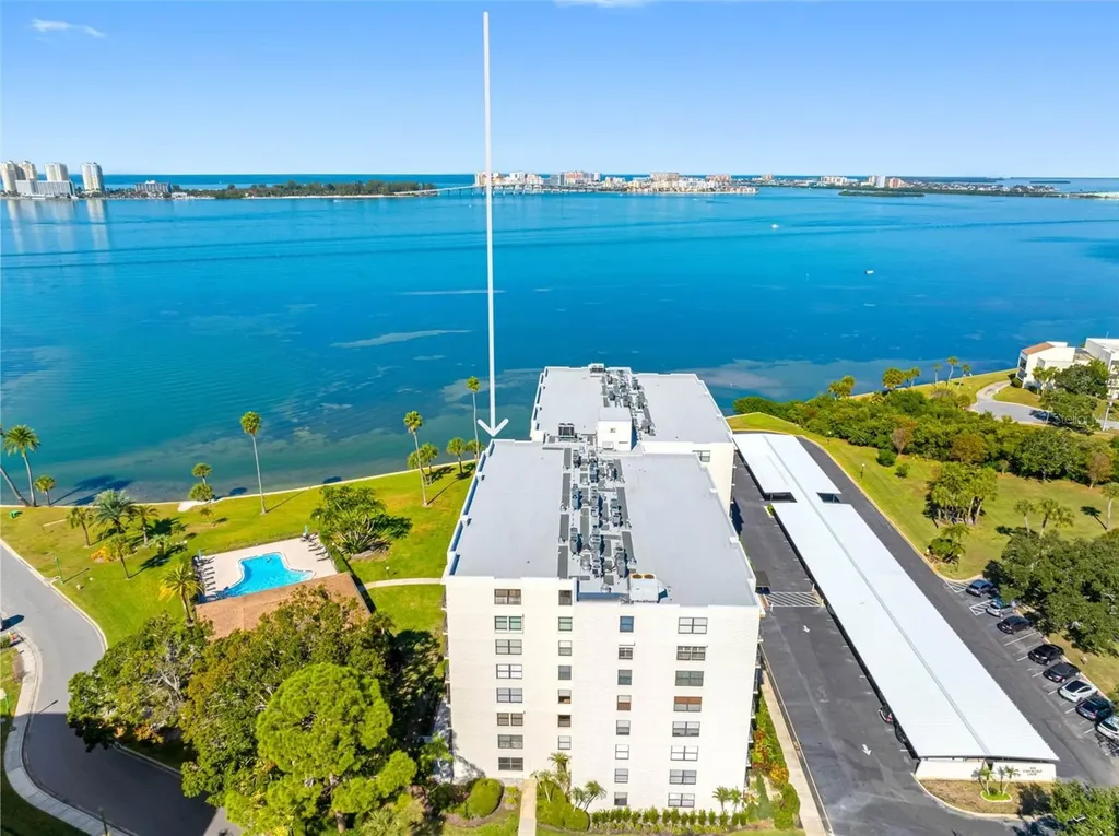 100 Oakmont Lane Belleair FL 33756