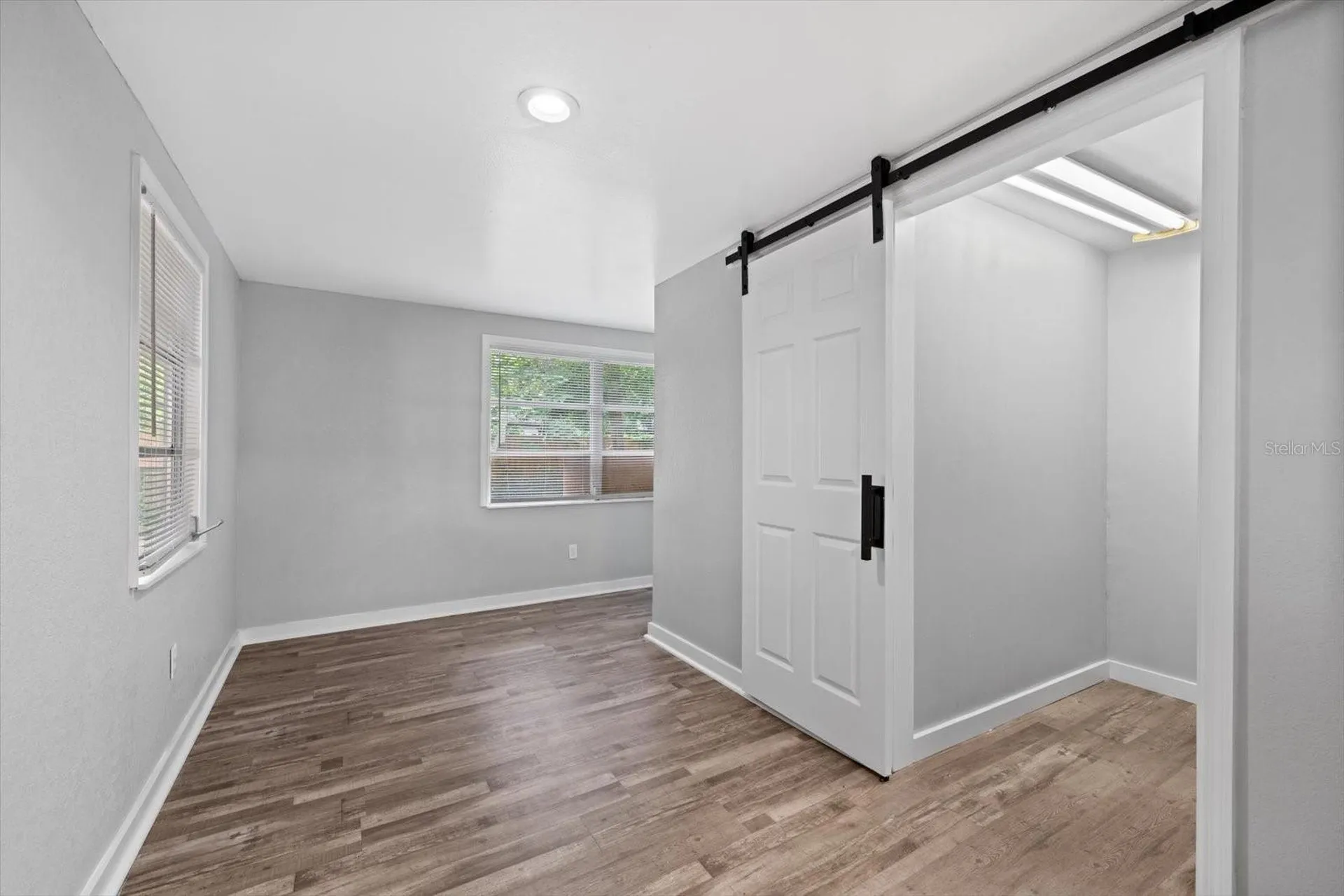 305 E Bougainvillea Avenue Tampa FL 33612