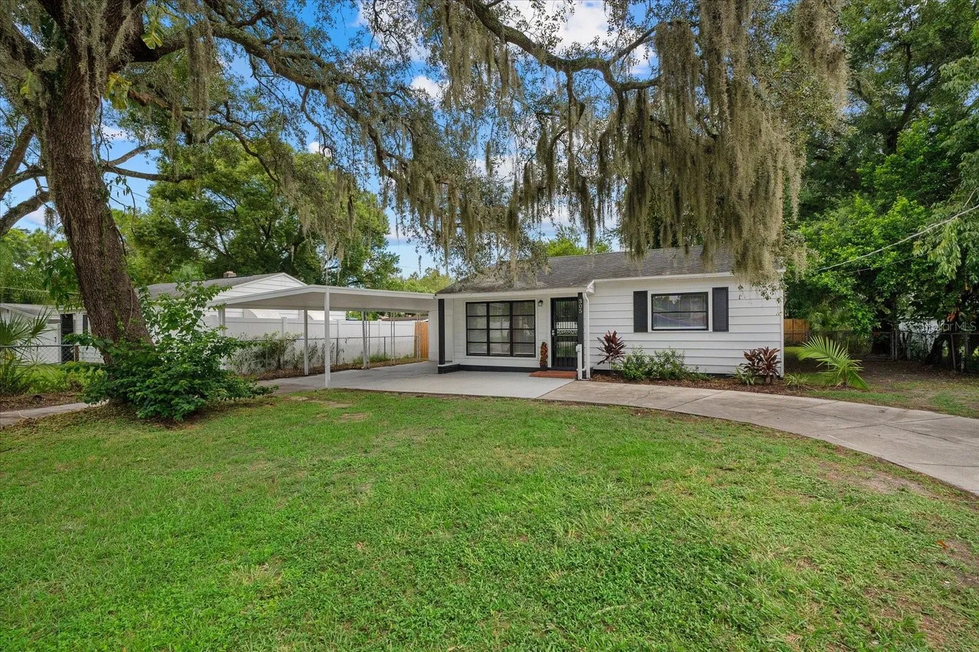 305 E Bougainvillea Avenue Tampa FL 33612