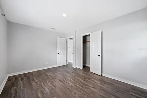 305 E Bougainvillea Avenue Tampa FL 33612