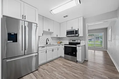 305 E Bougainvillea Avenue Tampa FL 33612