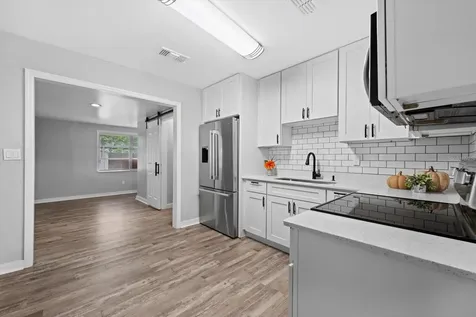 305 E Bougainvillea Avenue Tampa FL 33612