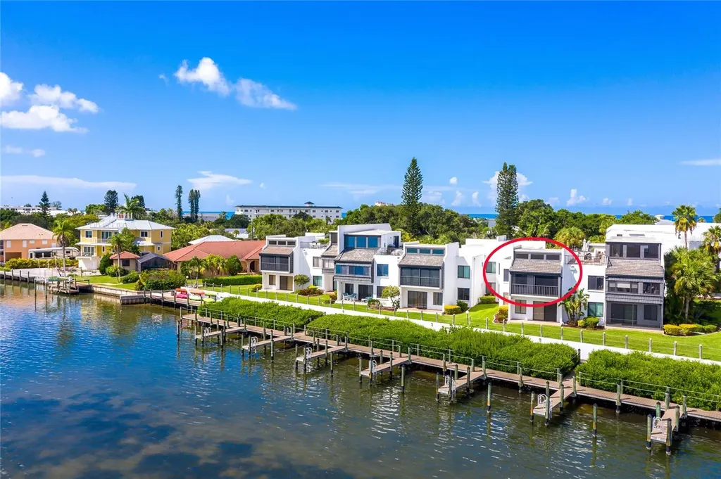 2955 N Beach Road Englewood FL 34223