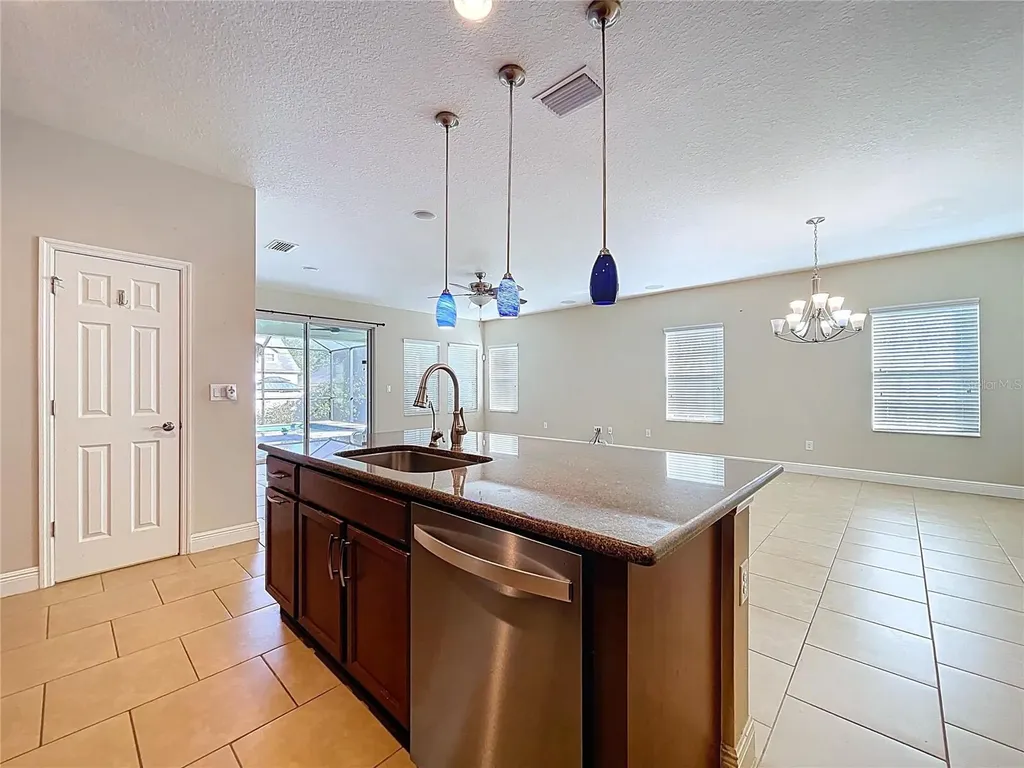 6507 Nestall Court Apollo Beach FL 33572