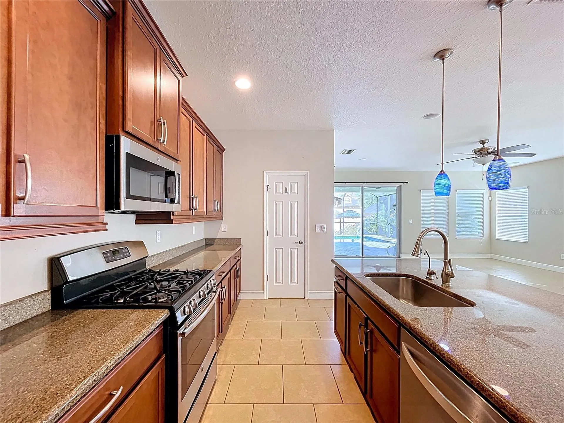 6507 Nestall Court Apollo Beach FL 33572