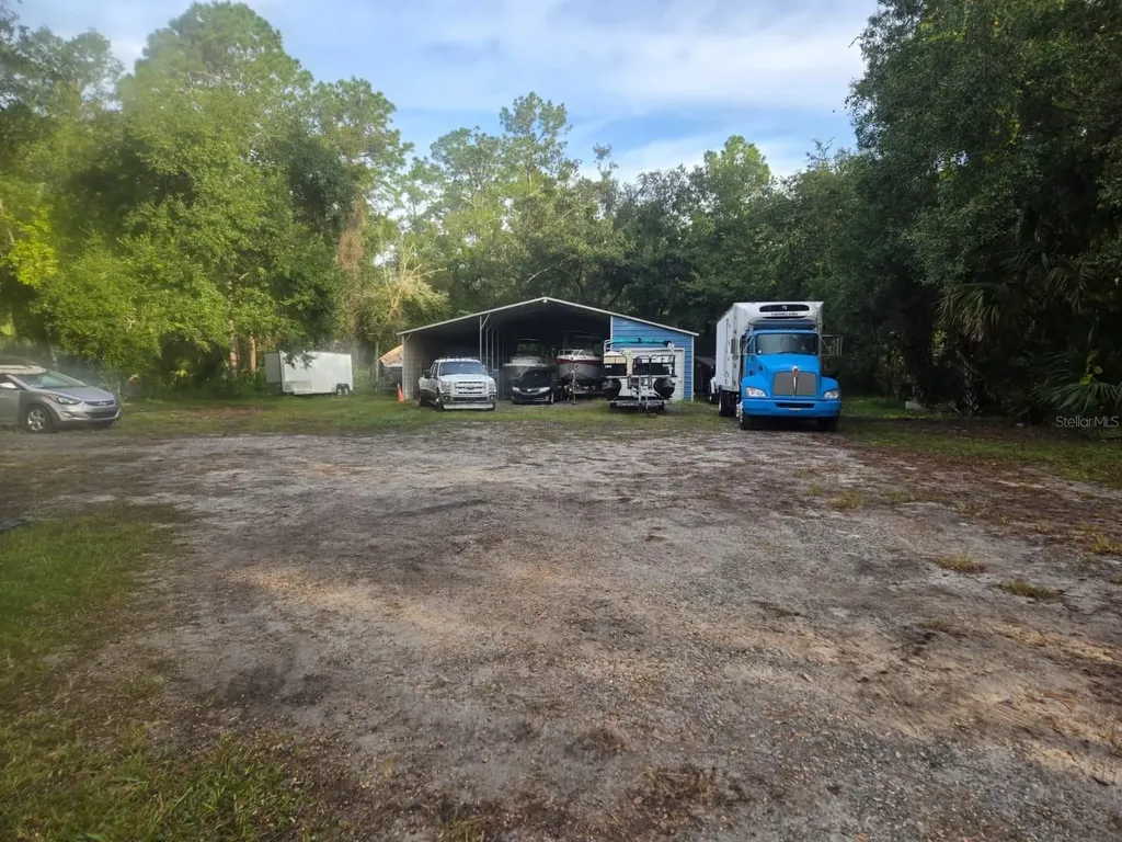 25309 Bartholomew Street Christmas FL 32709
