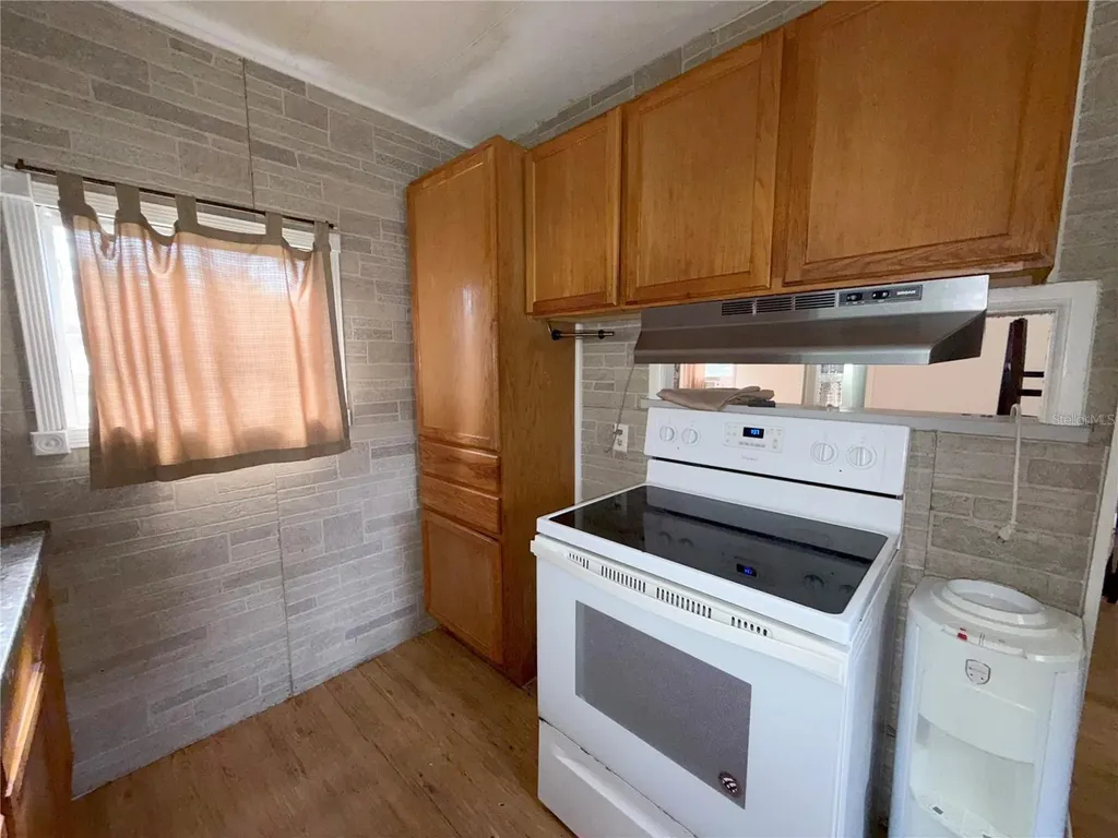 25309 Bartholomew Street Christmas FL 32709