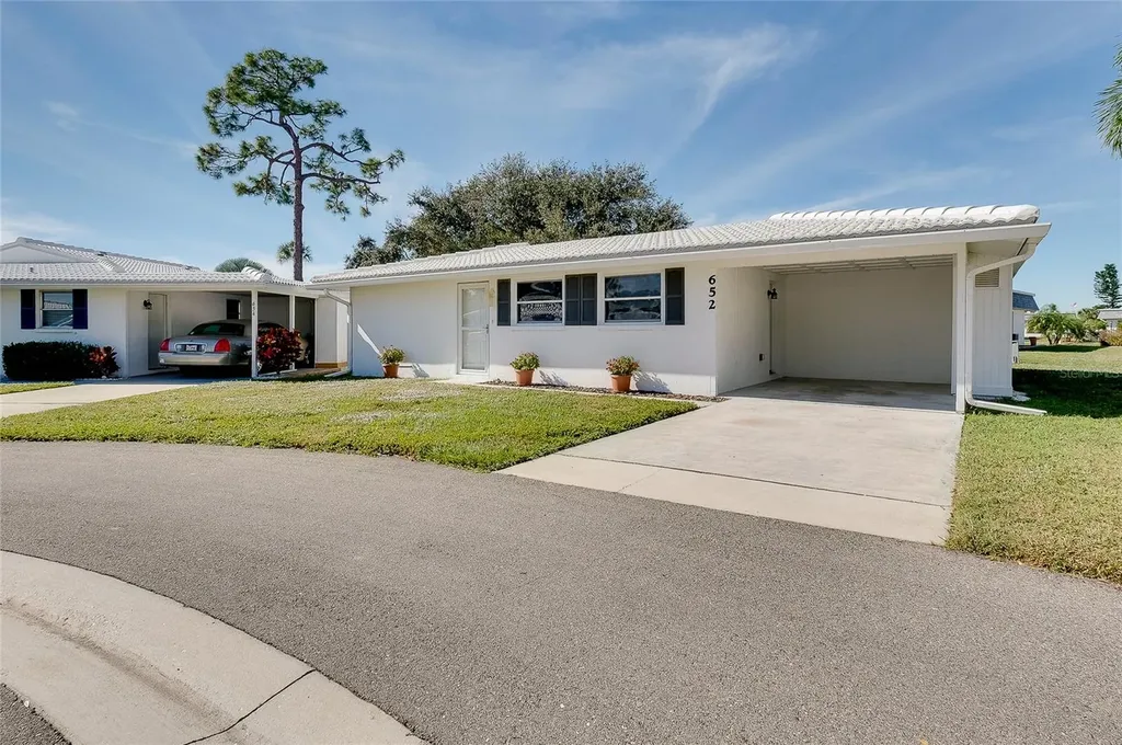 652 Circlewood Drive Venice FL 34293