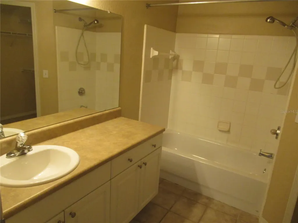 5601 Rosehill Road Sarasota FL 34233