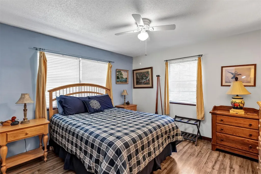38922 Ella Drive Lady Lake FL 32159