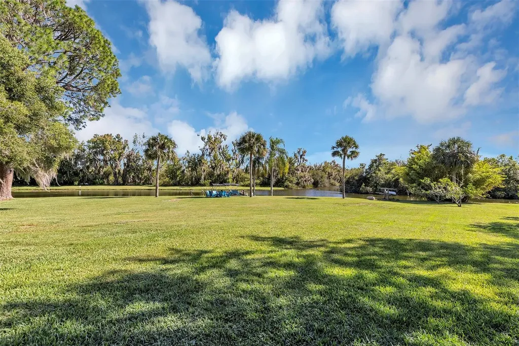 38922 Ella Drive Lady Lake FL 32159