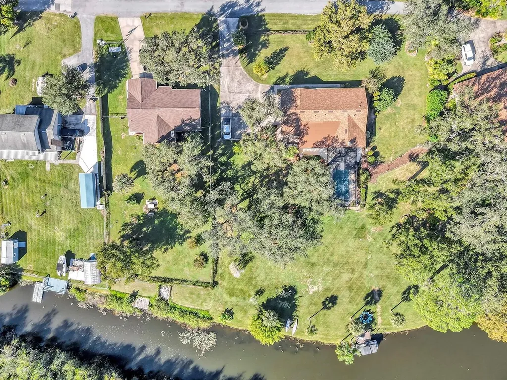 38922 Ella Drive Lady Lake FL 32159