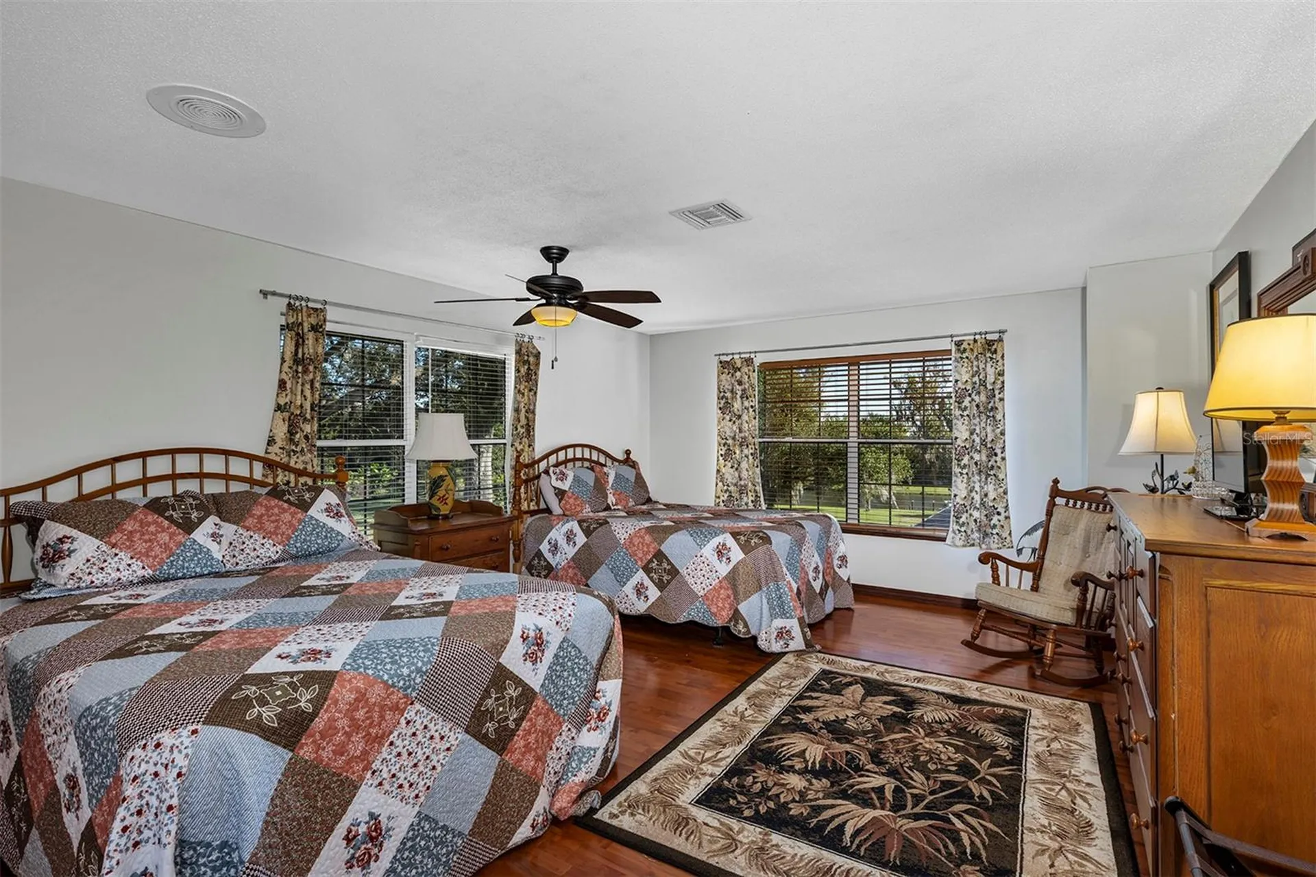 38922 Ella Drive Lady Lake FL 32159