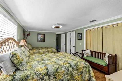 38922 Ella Drive Lady Lake FL 32159