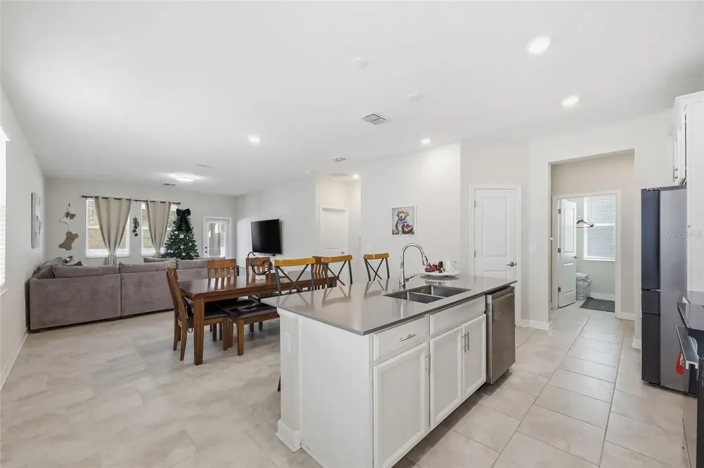 4303 Seven Canyons Drive Kissimmee FL 34746