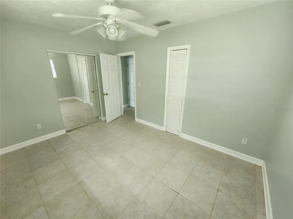 109 21st Street NE Bradenton FL 34208