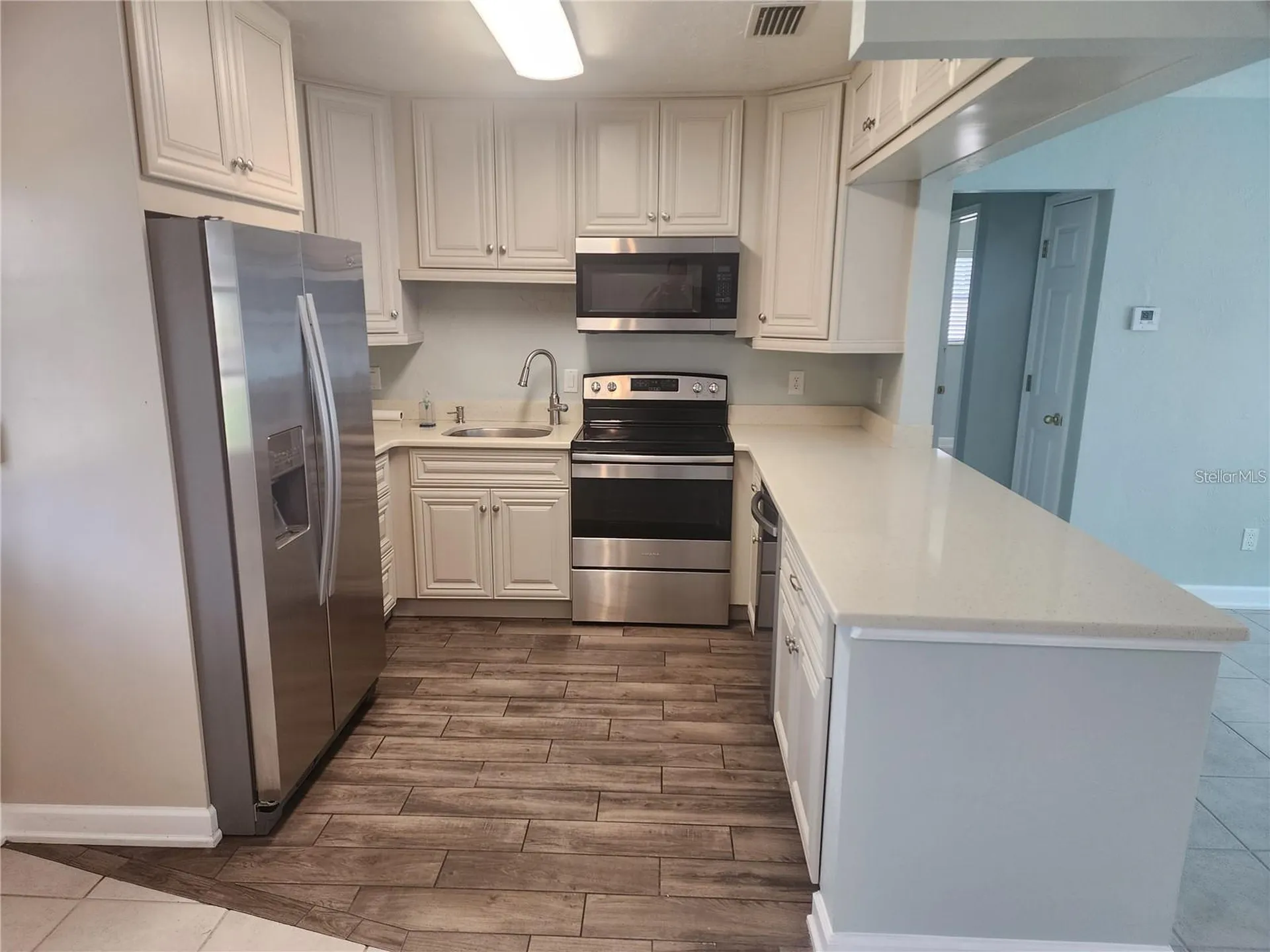 109 21st Street NE Bradenton FL 34208