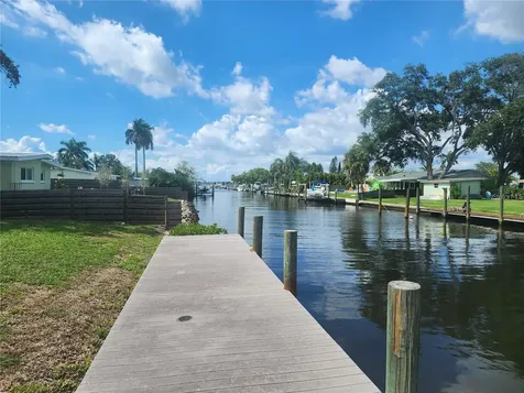 109 21st Street NE Bradenton FL 34208
