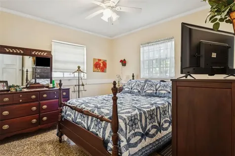 305 N Lauber Way Tampa FL 33609