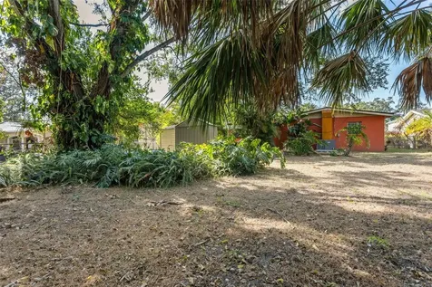 305 N Lauber Way Tampa FL 33609