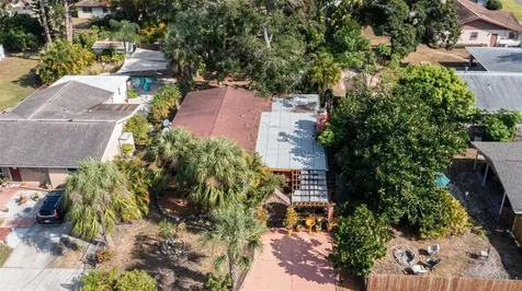 305 N Lauber Way Tampa FL 33609