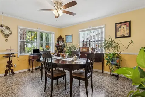 305 N Lauber Way Tampa FL 33609