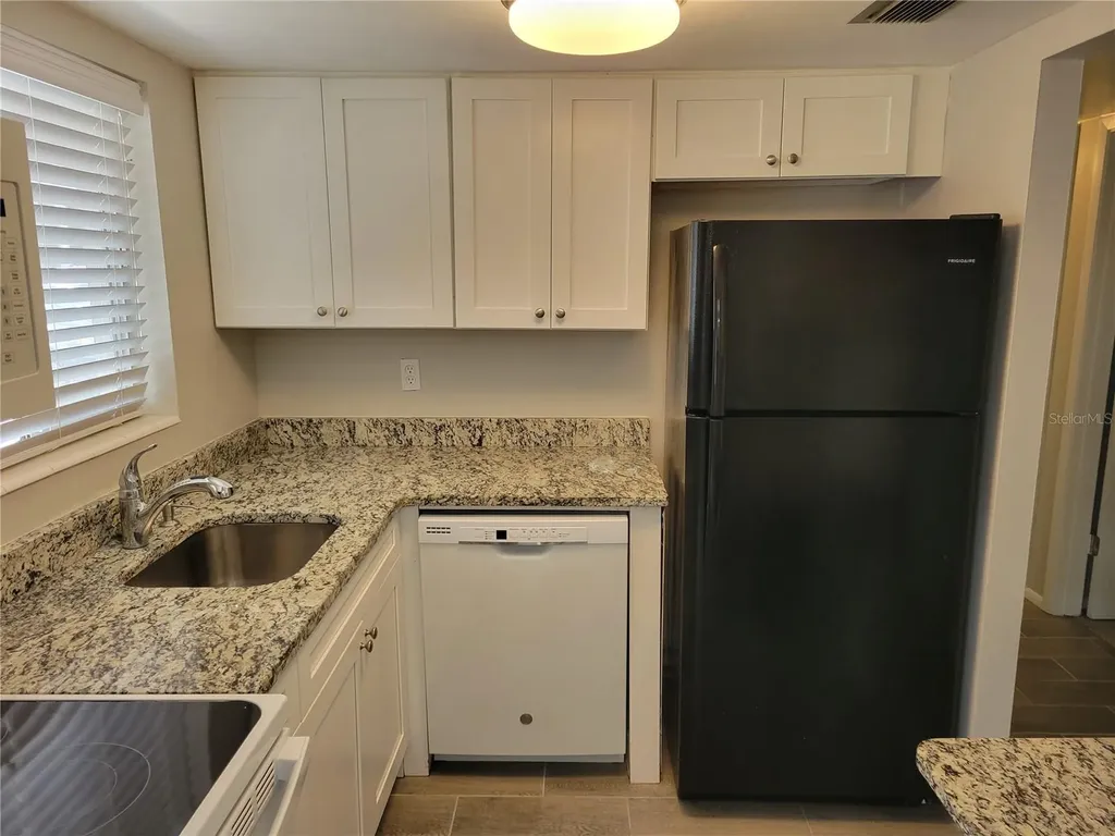 2009 Canal Drive Bradenton FL 34207