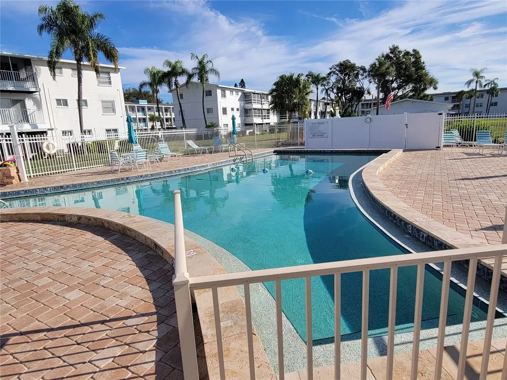 2009 Canal Drive Bradenton FL 34207