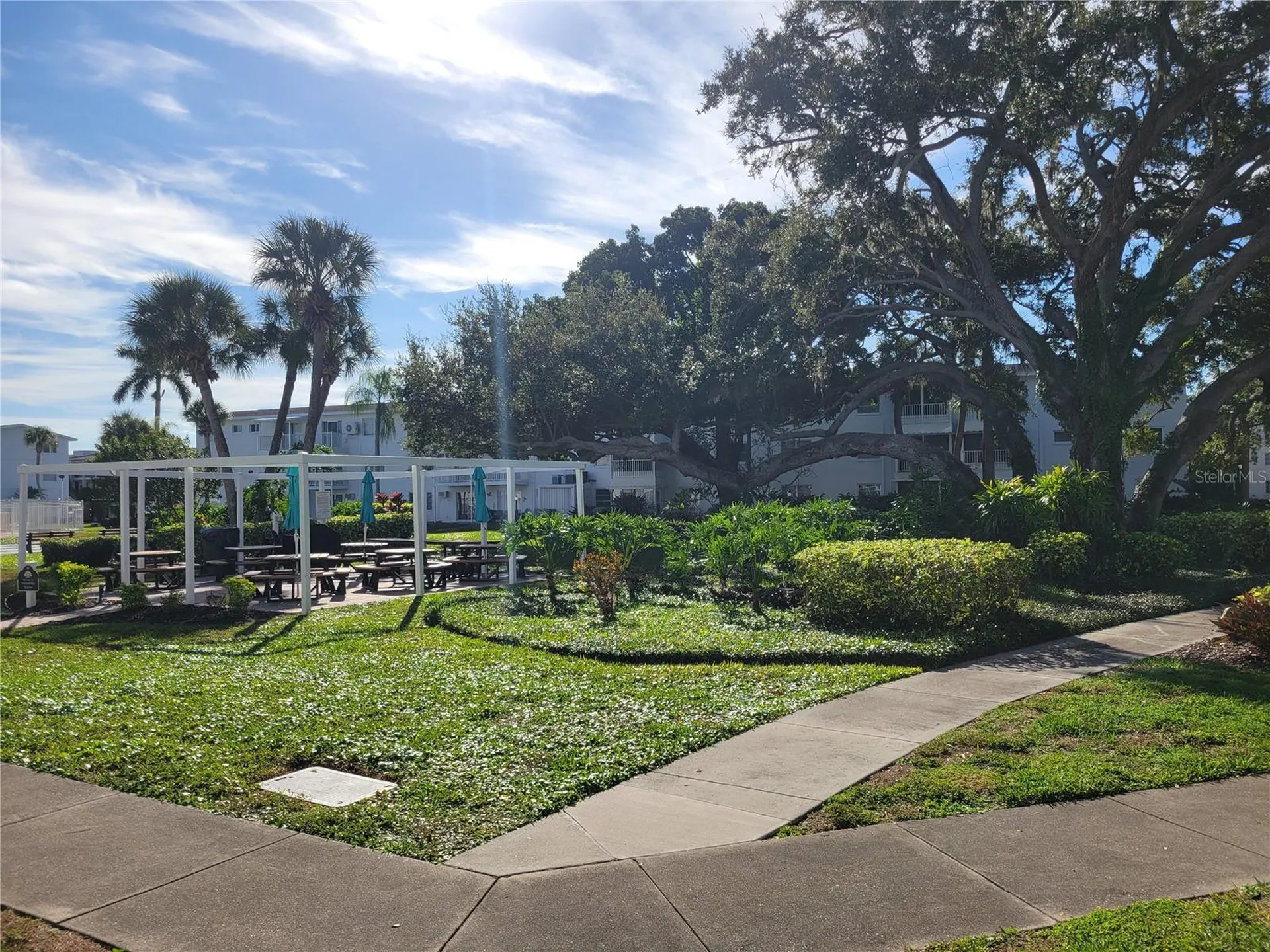2009 Canal Drive Bradenton FL 34207
