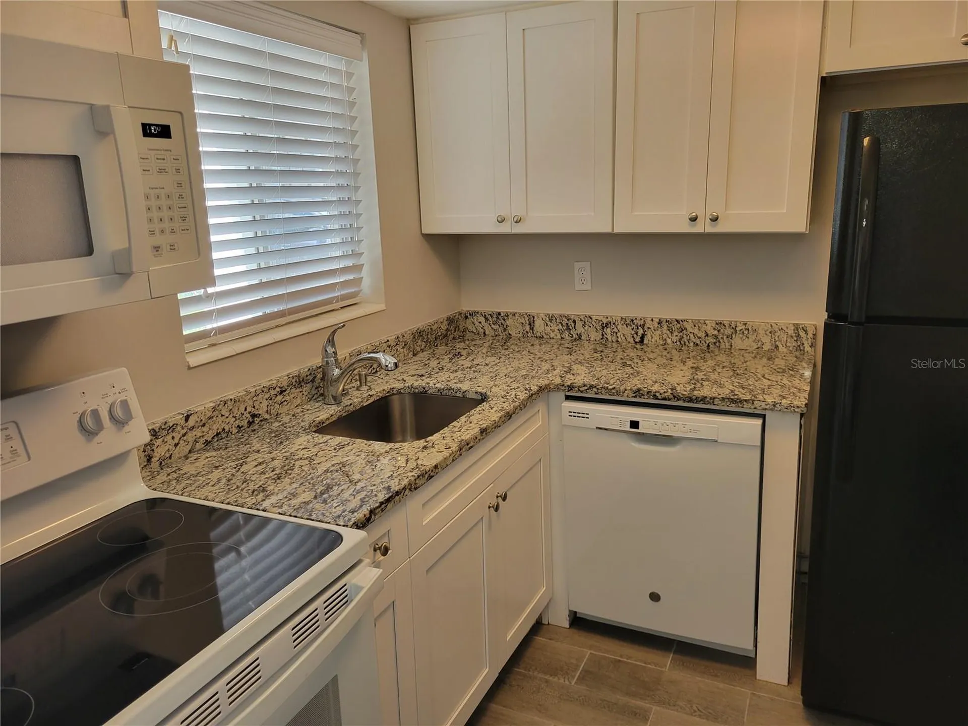2009 Canal Drive Bradenton FL 34207