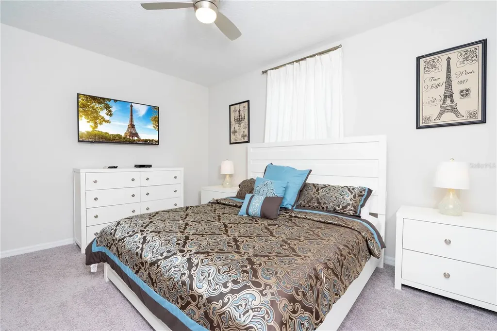 9039 Pelican Cove Trace Kissimmee FL 34747