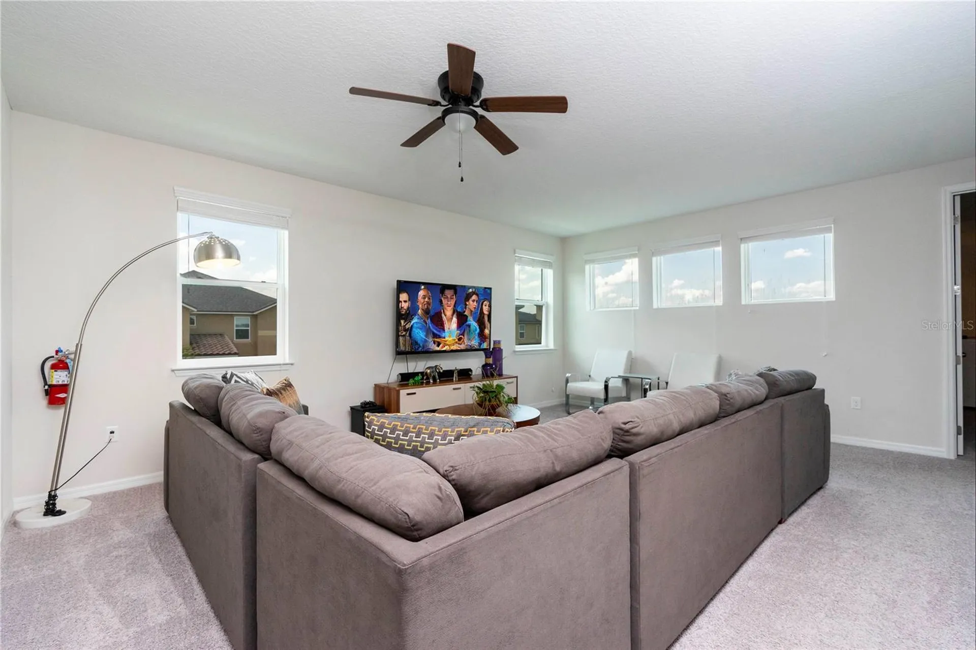 9039 Pelican Cove Trace Kissimmee FL 34747