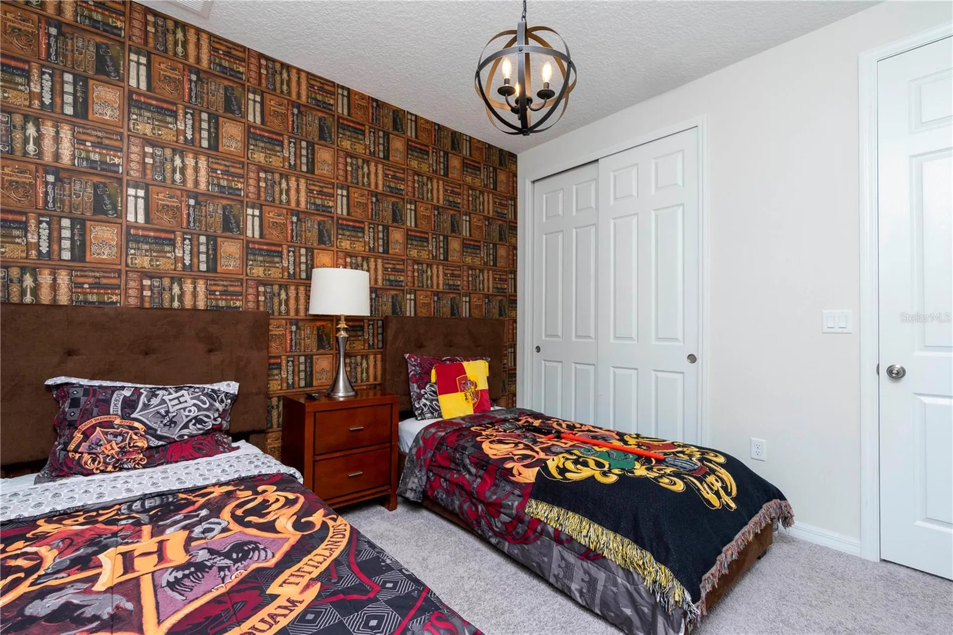 9039 Pelican Cove Trace Kissimmee FL 34747