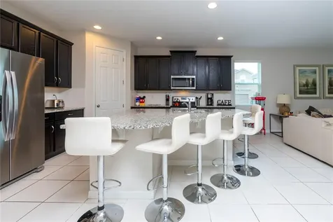 9039 Pelican Cove Trace Kissimmee FL 34747