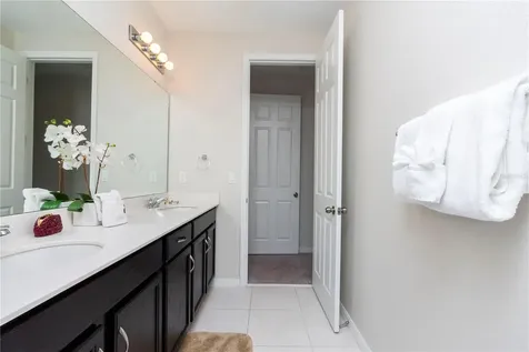 9039 Pelican Cove Trace Kissimmee FL 34747