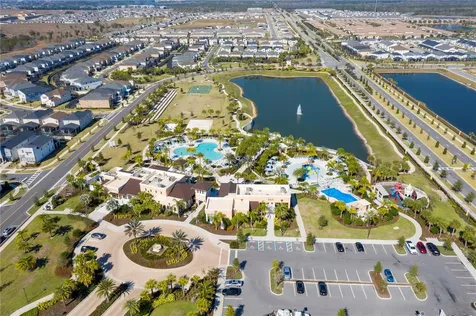 9039 Pelican Cove Trace Kissimmee FL 34747