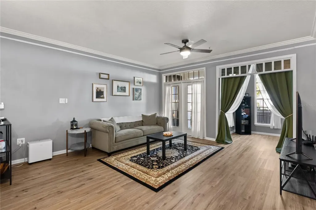 239 Longview Avenue Kissimmee FL 34747
