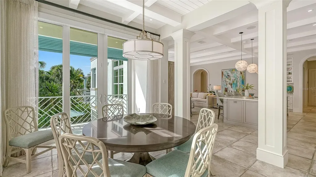 5005 Gulf Of Mexico Drive Longboat Key FL 34228