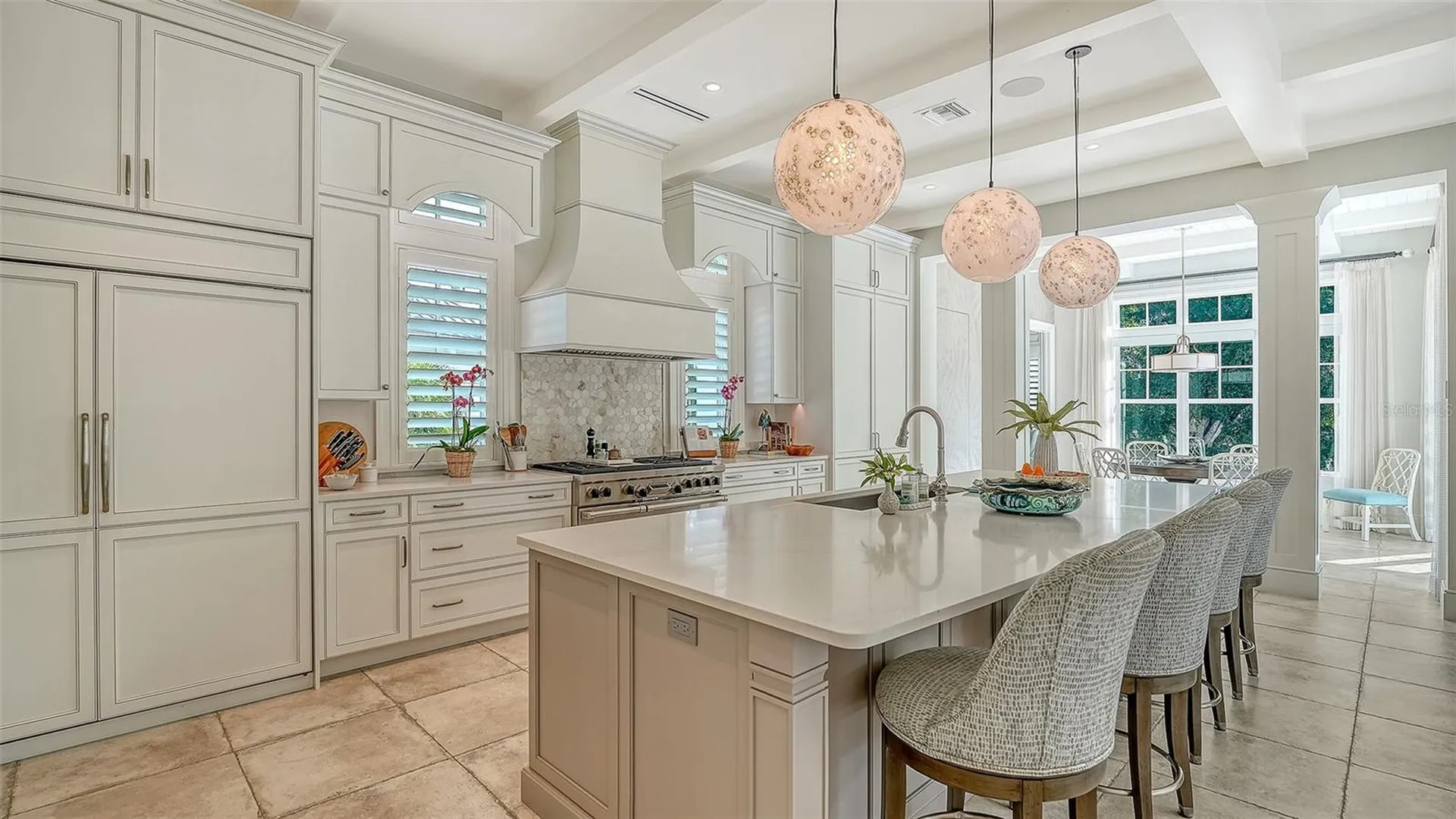 5005 Gulf Of Mexico Drive Longboat Key FL 34228