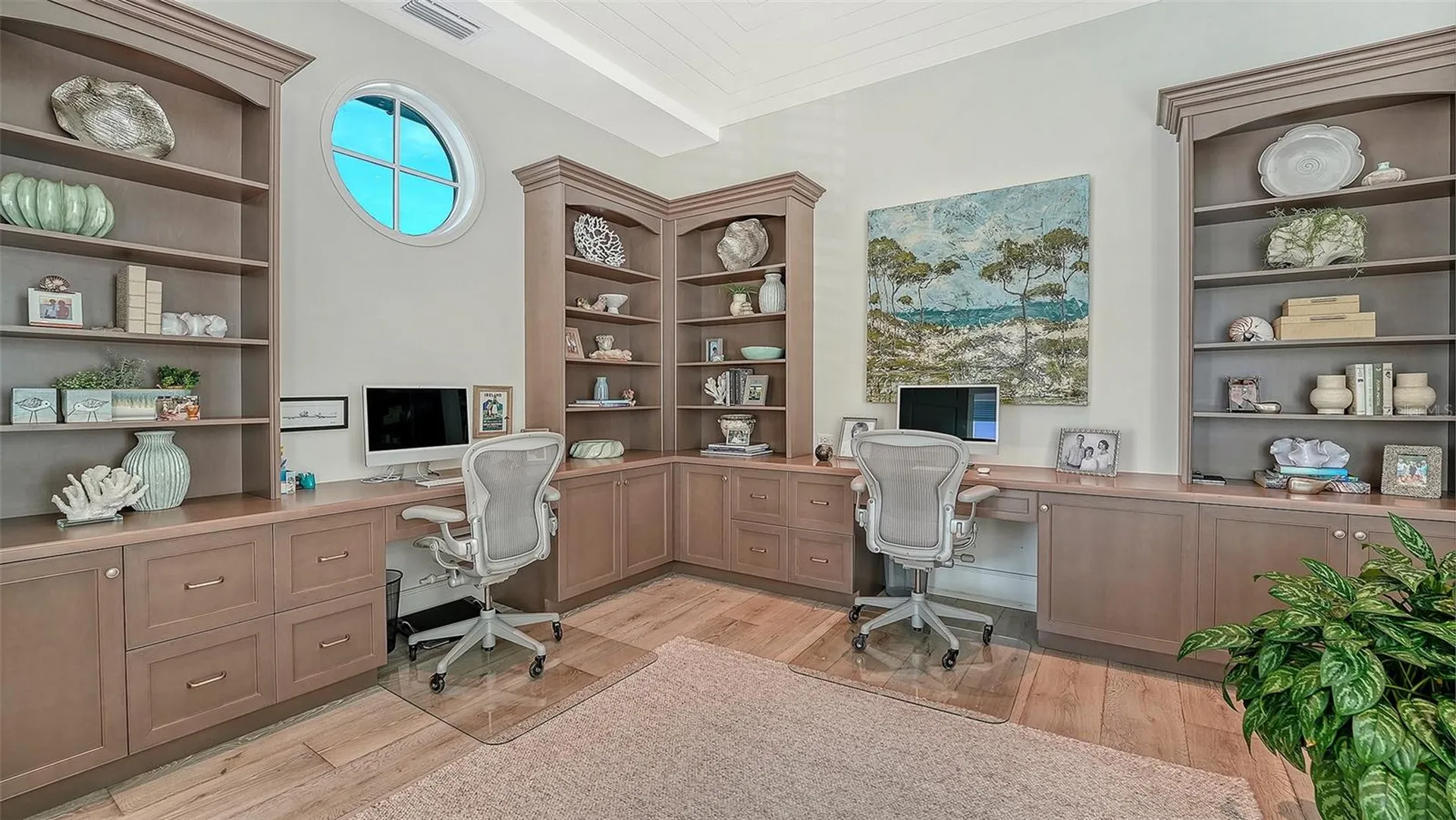 5005 Gulf Of Mexico Drive Longboat Key FL 34228