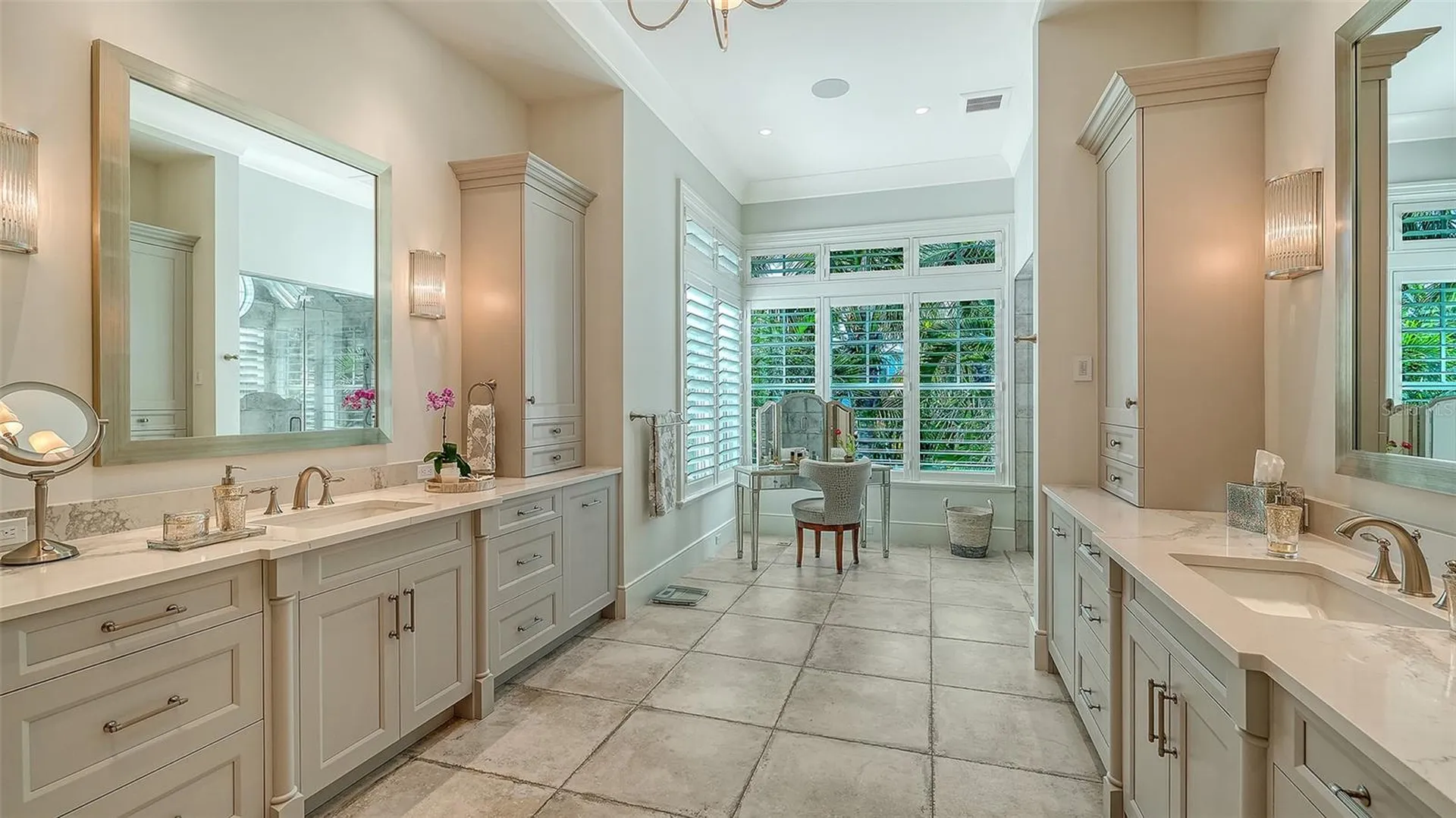 5005 Gulf Of Mexico Drive Longboat Key FL 34228