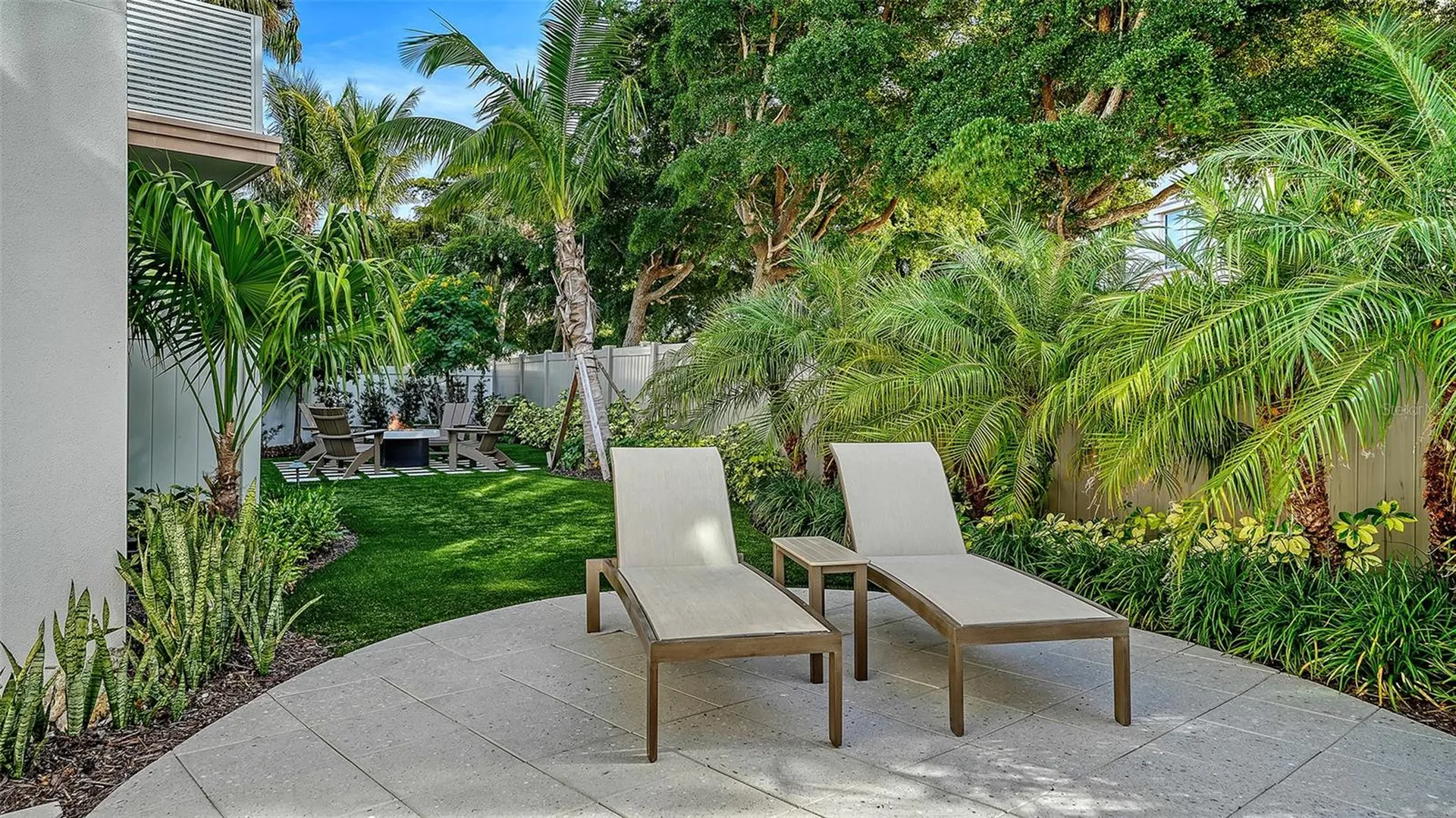 5005 Gulf Of Mexico Drive Longboat Key FL 34228