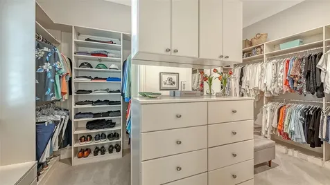 5005 Gulf Of Mexico Drive Longboat Key FL 34228