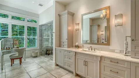 5005 Gulf Of Mexico Drive Longboat Key FL 34228