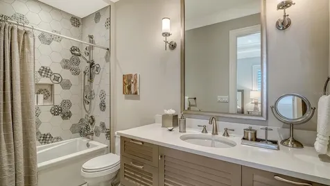 5005 Gulf Of Mexico Drive Longboat Key FL 34228