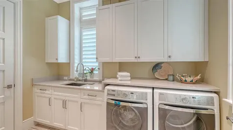 5005 Gulf Of Mexico Drive Longboat Key FL 34228